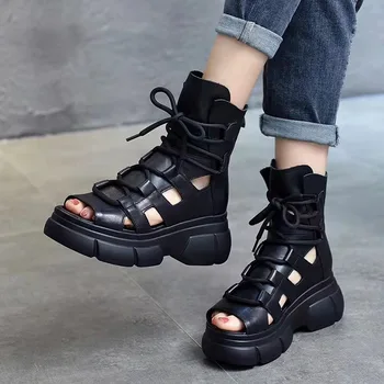 2023 Verão as Mulheres negras Sandálias de Couro Legal Tornozelo Botas de Plataforma Sapatos de Cunhas de Mulheres Sandálias da Moda ao ar livre Sandalias
