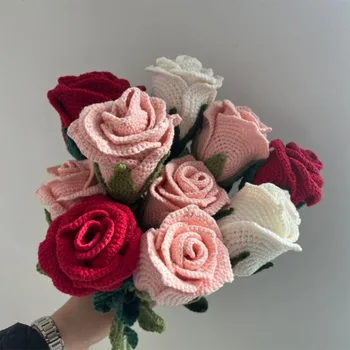 Feito à mão Rosa de Malha de Flores DIY Tricô Buquê Falso Flores de Decoração de Casamento Bouquet de Noiva de Presente de Natal Tabela a Decoração Home