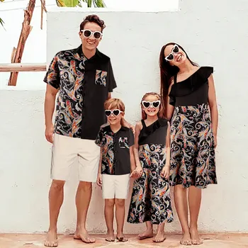 Pai, Filho Camisas De Família De Verão Coincidir Com Roupa De Mamãe Vestidos Da Menina De Impressão Roupas Da Moda